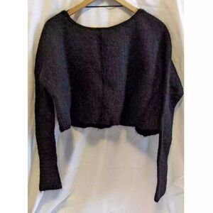 Free people black v neck crop sweater  oversized xs